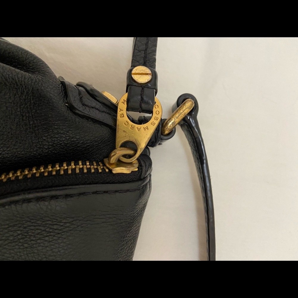 Marc by Marc Jacob’s Natasha black leather purse